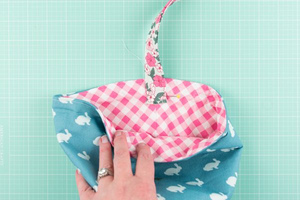 Easter Basket Sewing Pattern by Melissa Mortenson of polkadotchair.com using Wonderland Two Fabrics