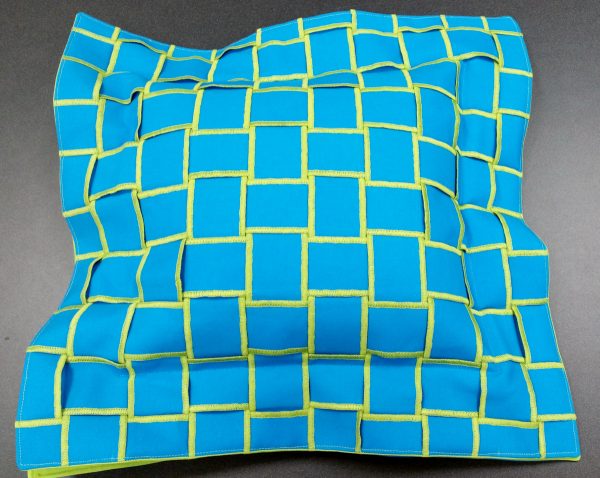 Flange Pillow with distinctive edges