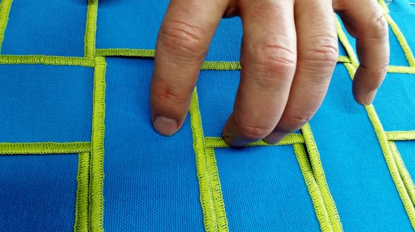 Flange Pillow Tutorial-weaving