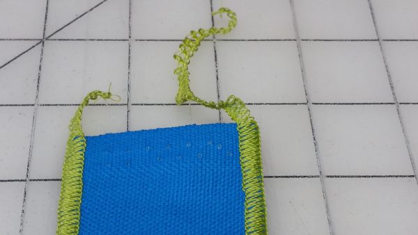 Flange Pillow Tutorial-edging the strips