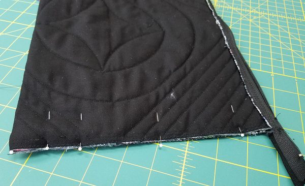 Square in a Square Zipper Bag - Side seam allowance