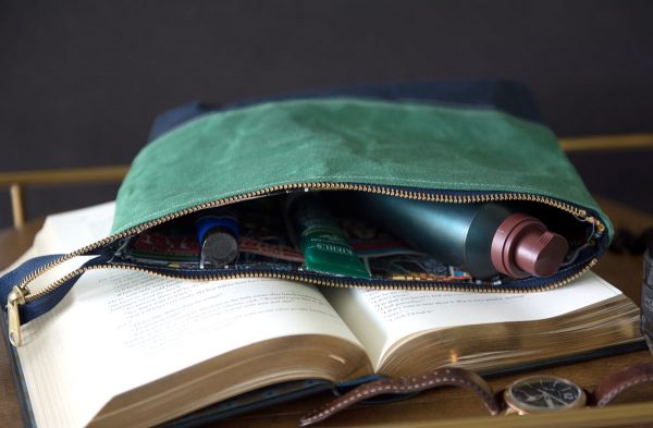 DIY Monogrammed Waxed Canvas Travel bag- a great DIY idea for a gift for a guy.. would be a fun Father's Day Gift!