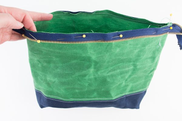 DIY Monogrammed Waxed Canvas Travel bag- a great DIY idea for a gift for a guy.. would be a fun Father's Day Gift!