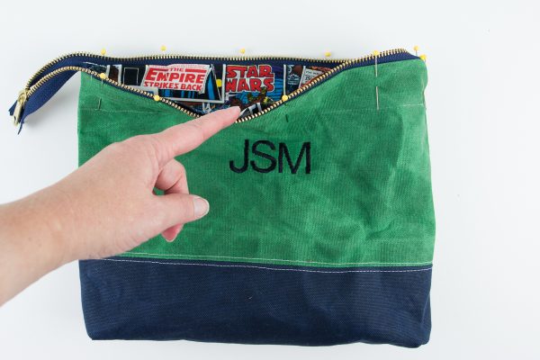 DIY Monogrammed Waxed Canvas Travel bag- a great DIY idea for a gift for a guy.. would be a fun Father's Day Gift!