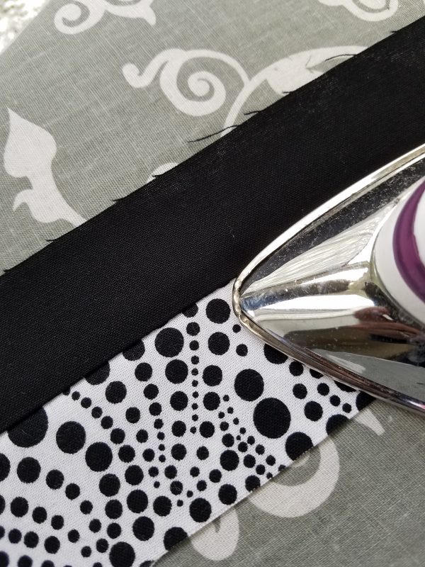 Ohio Star Table Topper Tutorial-Press binding