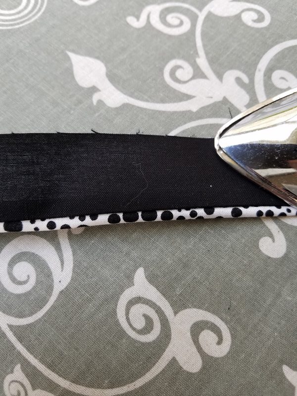 Ohio Star Table Topper Tutorial-Binding press