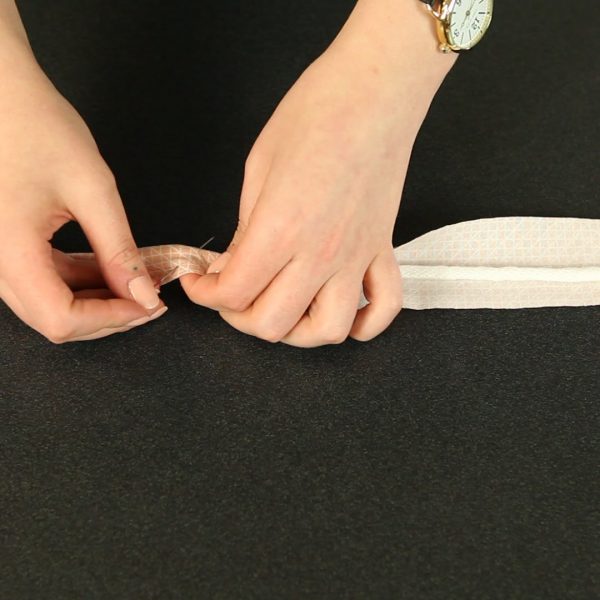 Upholstery 101 Tuffet: pin piping