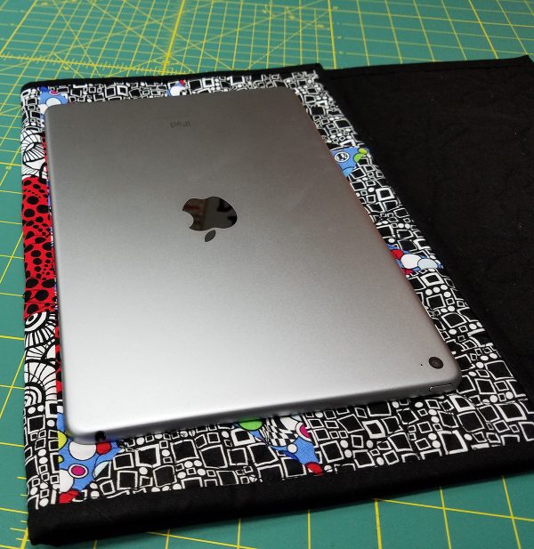 Maple Star Tablet Holder tutorial - tablet