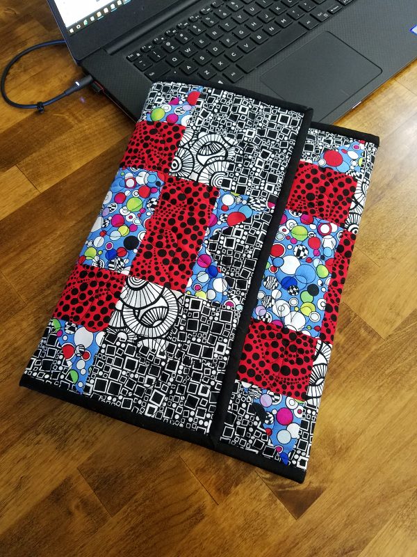 Maple Star Tablet Holder