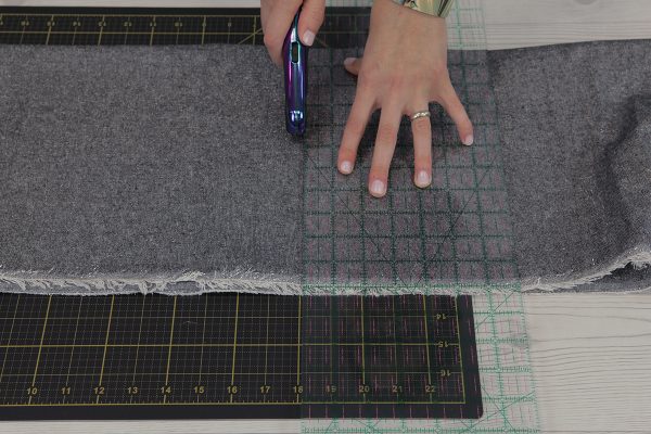 Sparkle rolled hem napkin tutorial