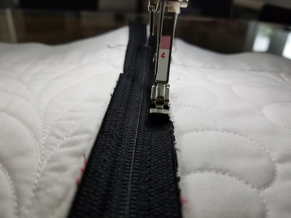 Stitch Zipper