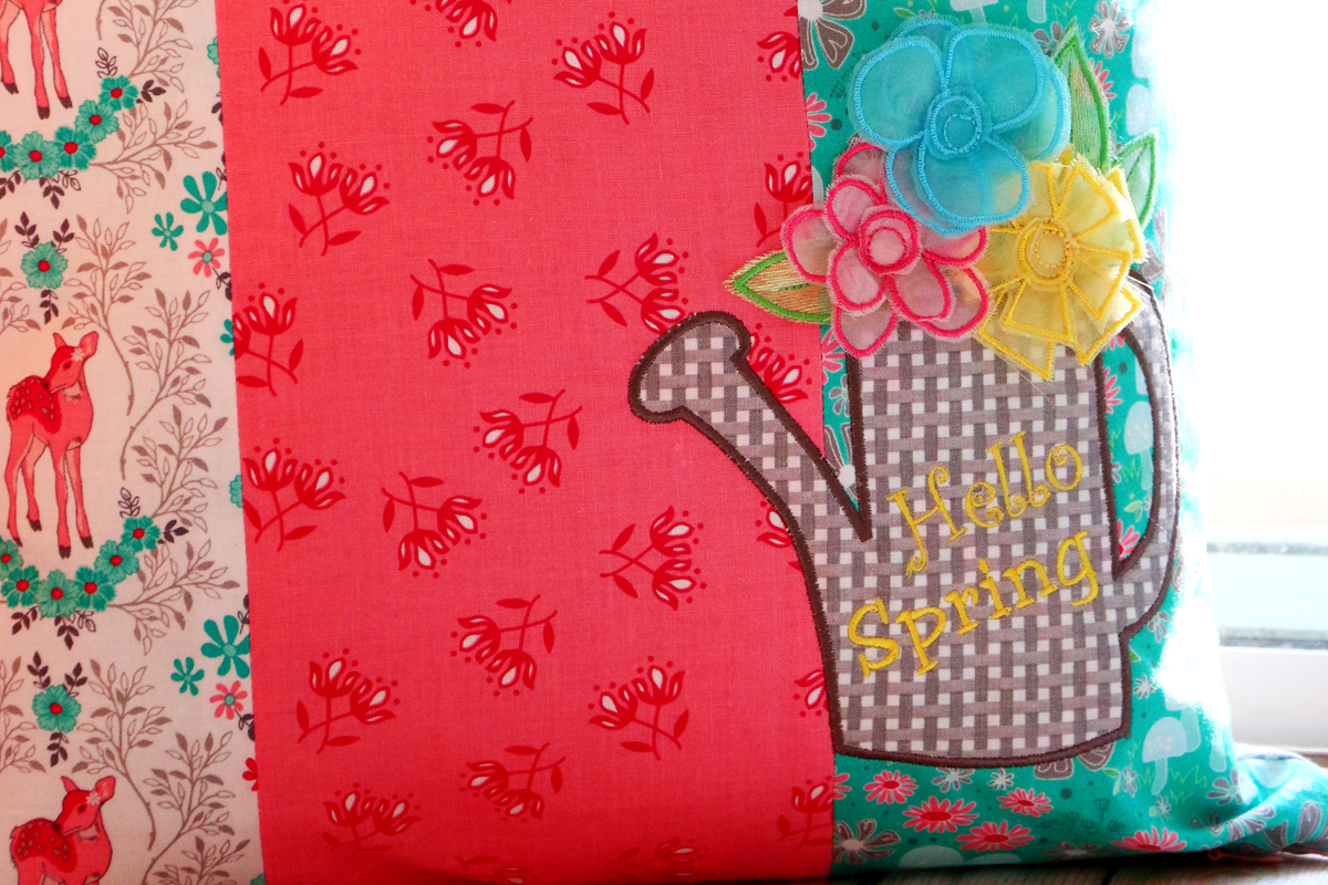 Hello Spring Pillow Tutorial