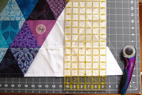 Sewing machine mat