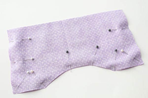 aromatherapy-eye-pillow-pin the edges of the eye pillow pattern