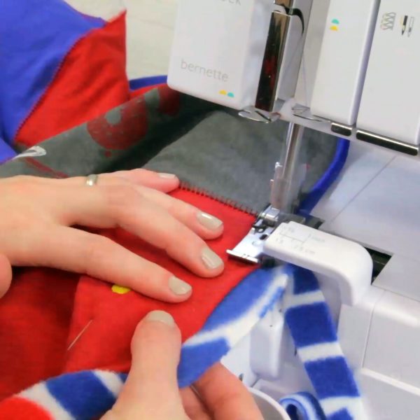 T-shirt quilt tutorial - wrapped edge