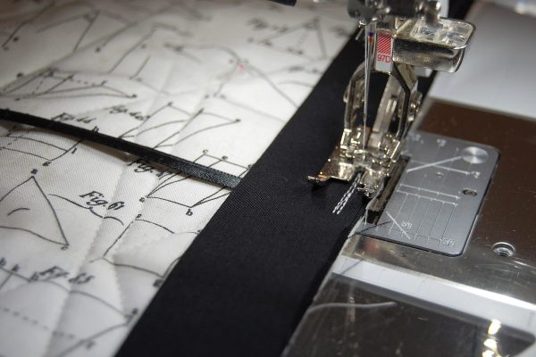 Sewing machine dust cover tutorial