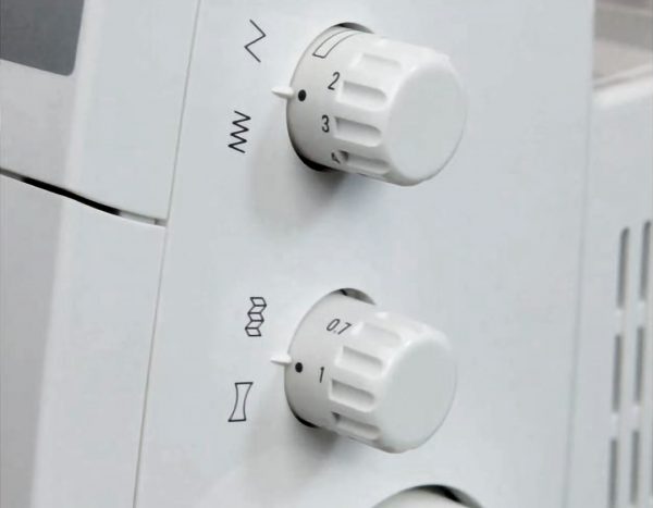 Overlocker Threading - stitch length differential feed
