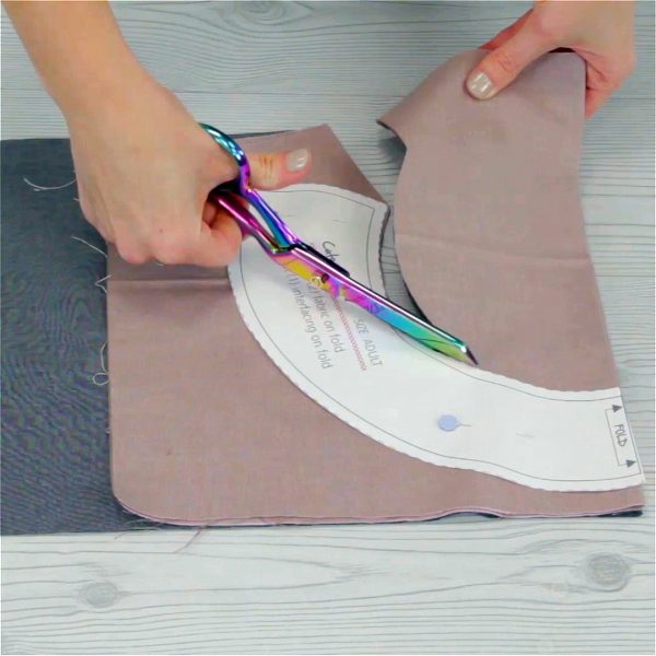 Embroidered Collar Tutorial - cut pattern