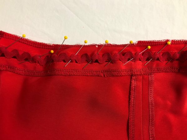 Floating Rickrack Trim Tutorial 1200 x 800 BERNINA WeAllSew Blog - Erica Bunker