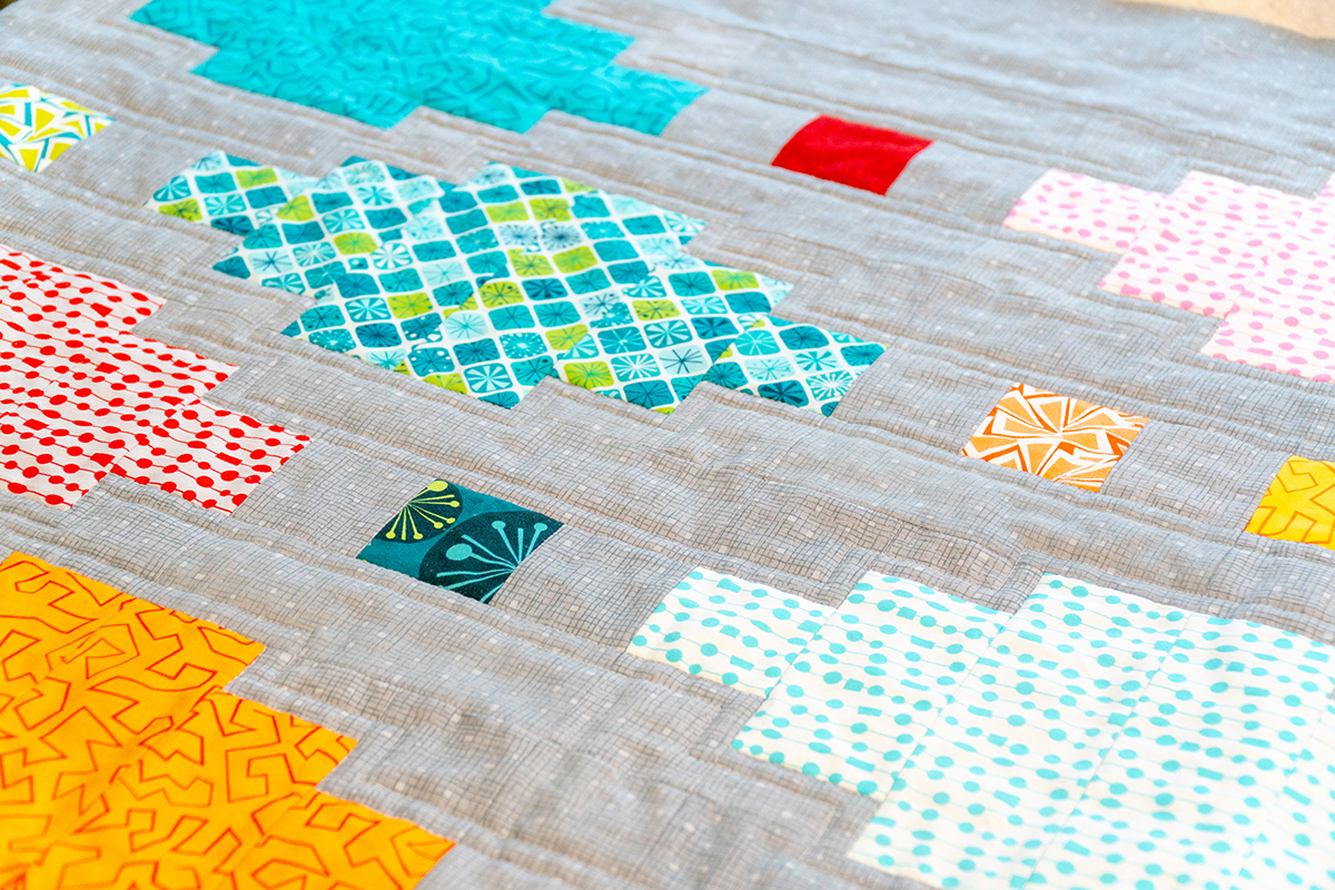 Machine quilting Echo the ditch