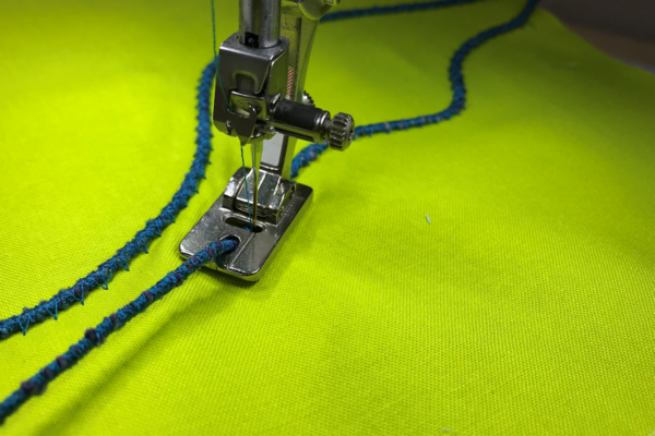 BERNINA Braiding Foot 21 couching