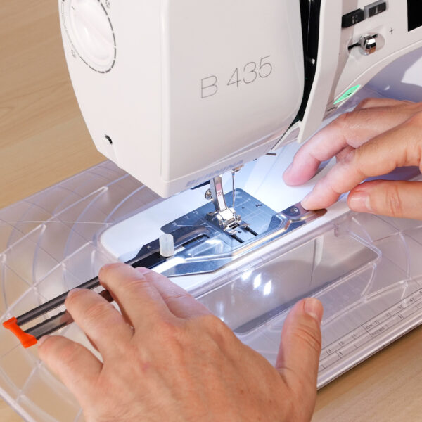 BERNINA Circular_Embroidery_Attachment_#83_Position