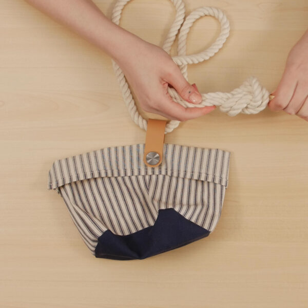 DIY_Plant_Hanger_Add_Rope