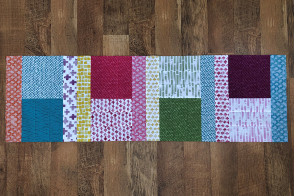 Free-motion fills table runner tutorial at WeAllSew