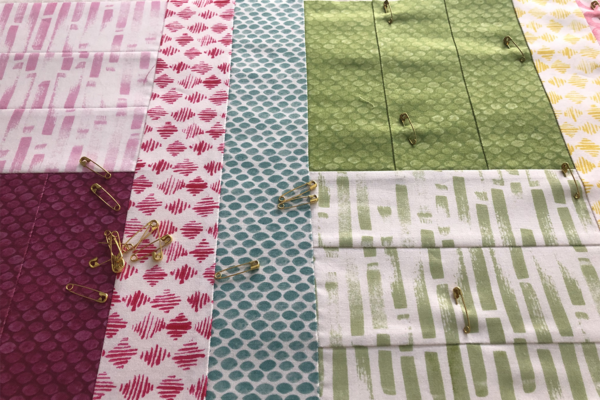 Free-motion fills table runner tutorial at WeAllSew