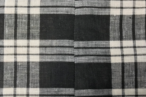 no dual feed - mismatched plaids
