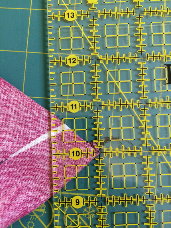 Overlocker drawstring bag tutorial from WeAllSew