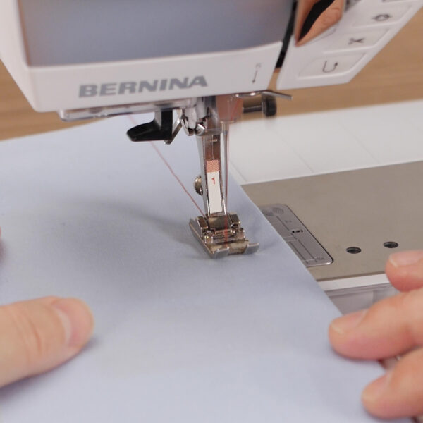 Hemming_simple_turned_hem