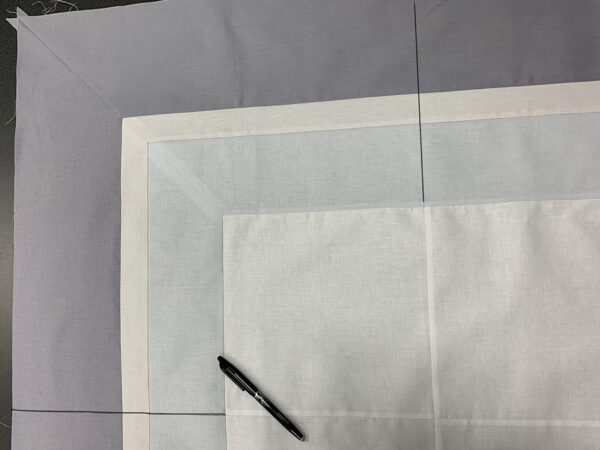 Corners and borders with BERNINA Q-matic