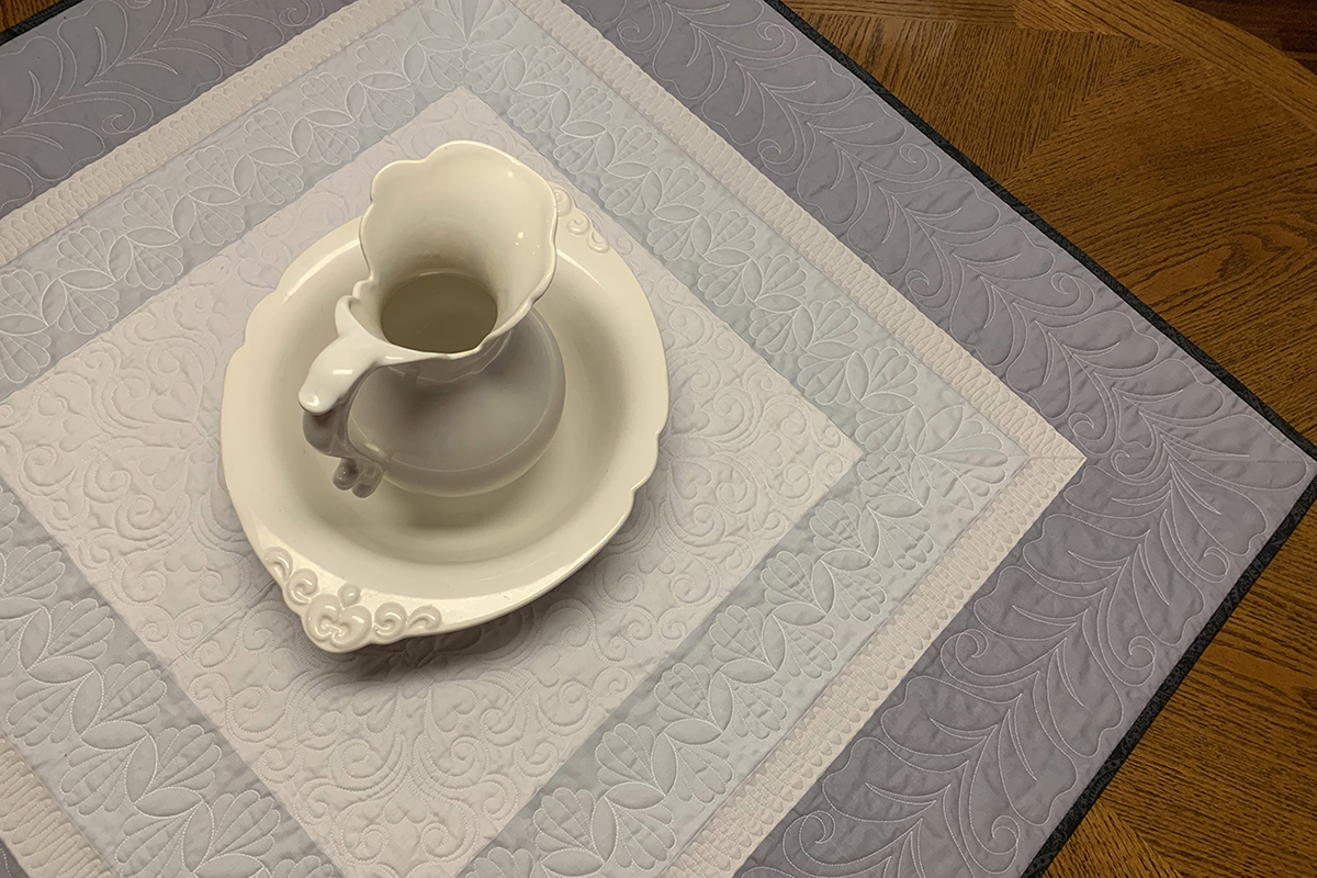 Corners and borders with BERNINA Q-matic