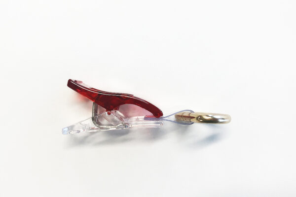Vinyl_Clutch_D_Ring