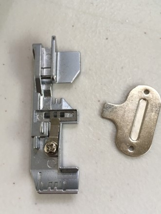 DIY_Wire-edged_Ribbon_standard_presser_foot