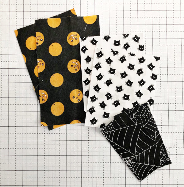 Halloween Mini Treat Bag: Cut the fabric