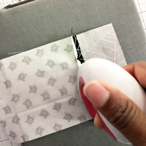 Halloween Mini Treat Bag: Ironing