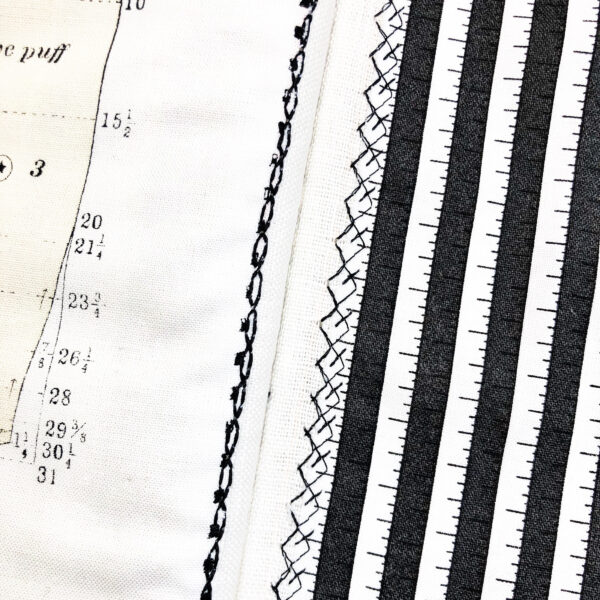 Halloween Scary Book: Sew the panels on the inside pages