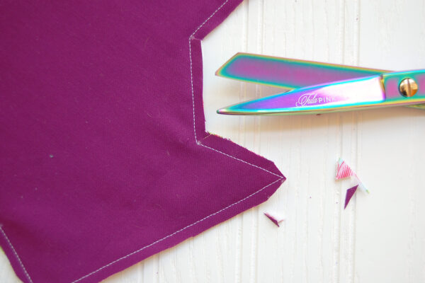 Scissors case tutorial from WeAllSew