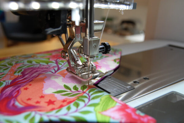 Scissors case tutorial from WeAllSew