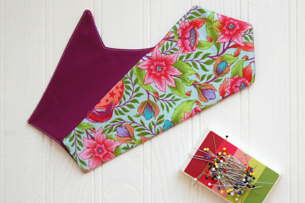Scissors case tutorial from WeAllSew