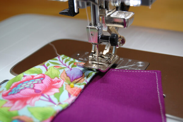 Scissors case tutorial from WeAllSew