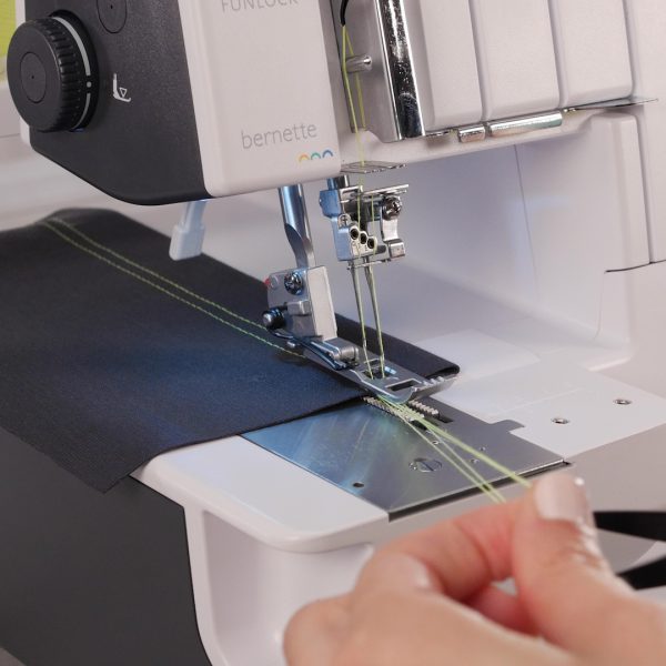 Coverstitch_Techniques_locking_needle_threads