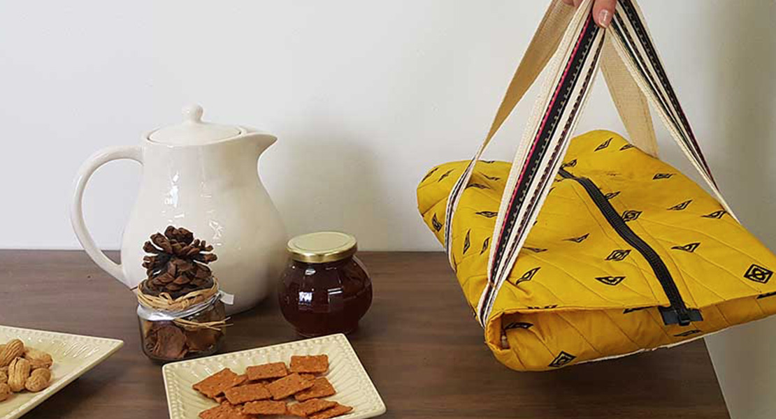 DIY Casserole Carrier