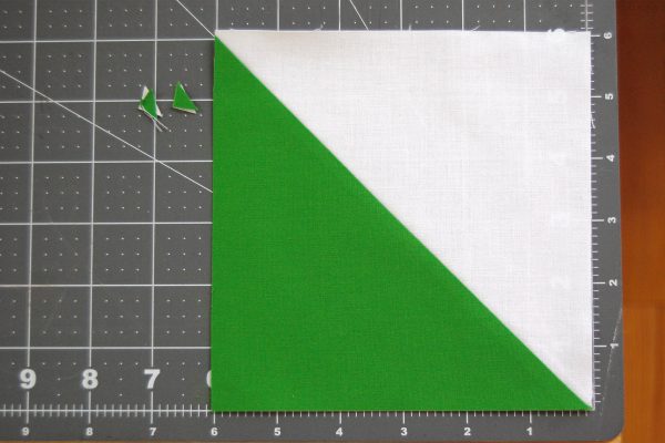 Color Tile Tree Skirt Tutorial at WeAllSew