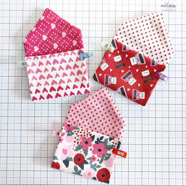 Fabric Envelope Tutorial: Edge-stitching