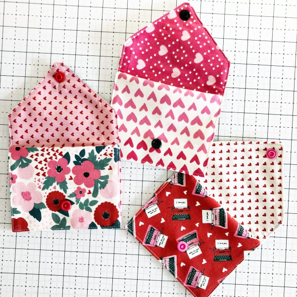 Fabric Envelope Tutorial: Attach the snap