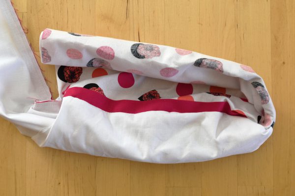 Speedy Pillowcase Tutorial from WeAllSew