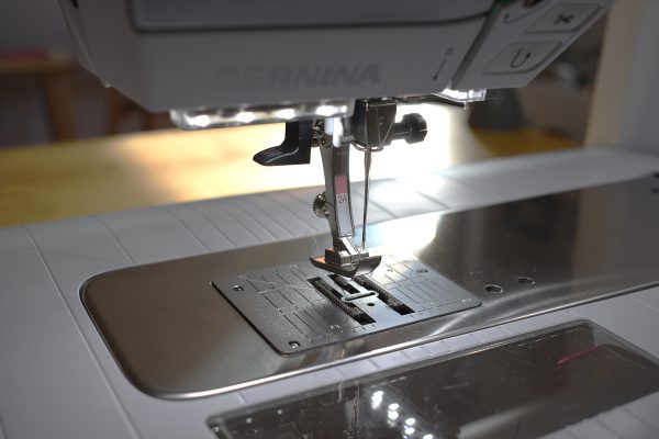 Speedy Pillowcase Tutorial from WeAllSew